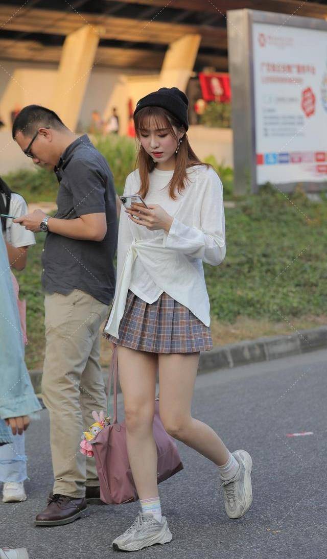 眼睛|青少年球鞋，做一个简单英俊的女孩！