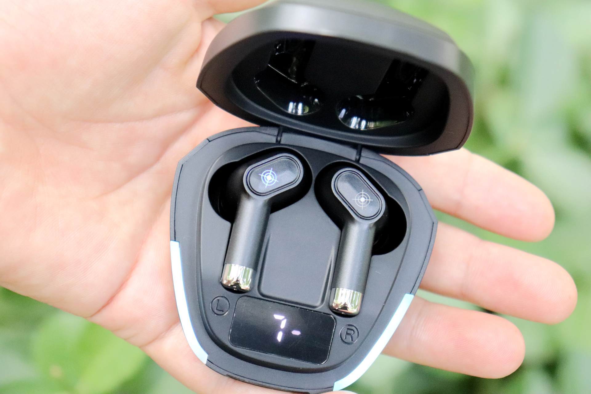 双模式双动圈,炫酷的呼吸灯-西圣olaf蓝牙耳机