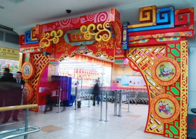 kt板卖场广告龙门架的制作工艺和注意事项