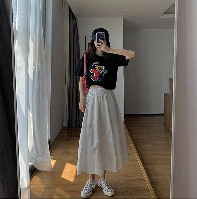 短裙|半身裙穿搭小技巧，这几套搭配能够满足日常需求