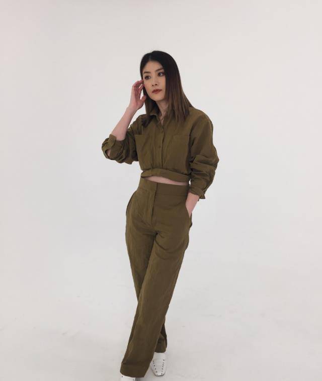 一身|46岁陈慧琳真是女神级!一身渔网裙尽显好身材,黑纱裙摆太惊艳了