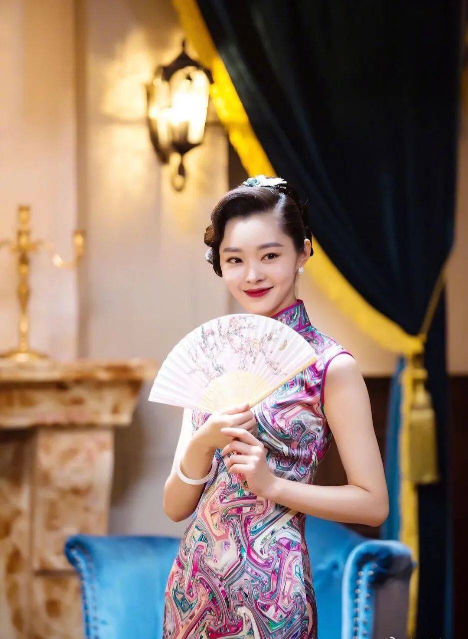 民国|美到极致的民国大小姐，景甜宋轶张予曦上榜，她是永远的红玫瑰