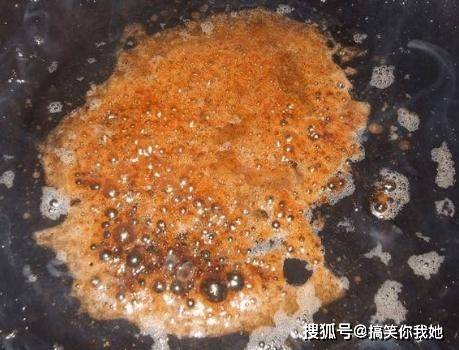 做法|红烧肉秘制做法,不加酱油不焯水,色泽红亮肉软糯,吃一次就上瘾