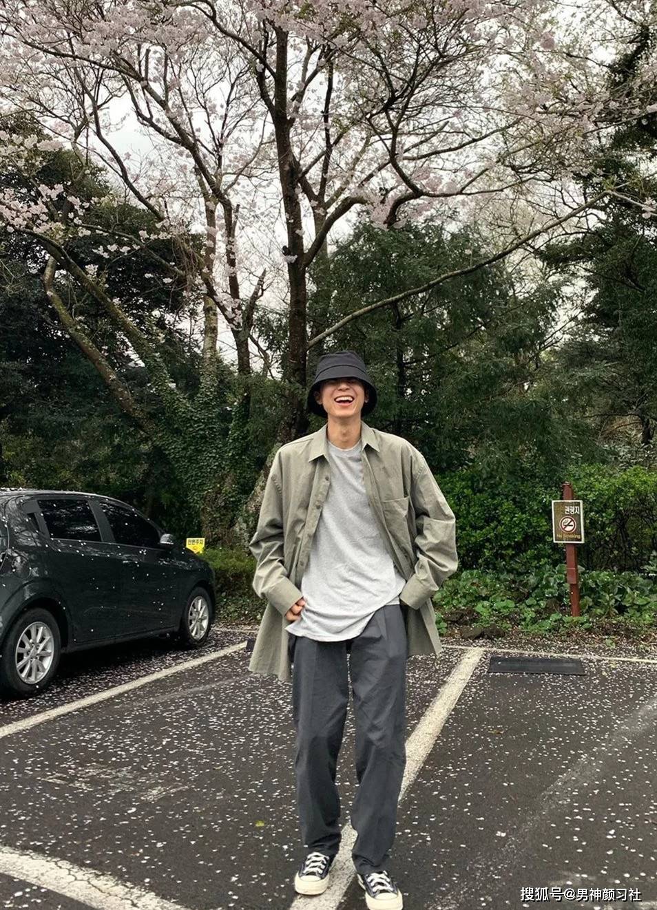 设计|我在他乡挺好的:职场人该有的穿搭,绝不是那些脱离实际的穷精致