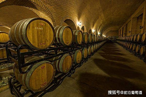 地区|葡萄酒带有辛香料的香气是怎么出现的?详解葡萄酒辛香味!