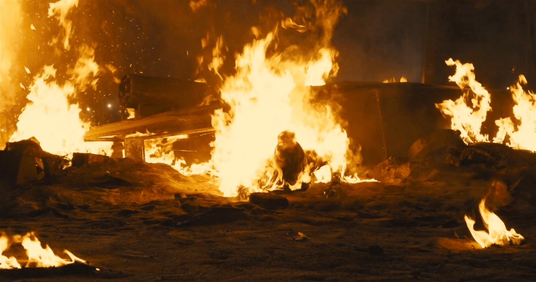 计划|年度必看！R级王炸来了，不爽不要钱