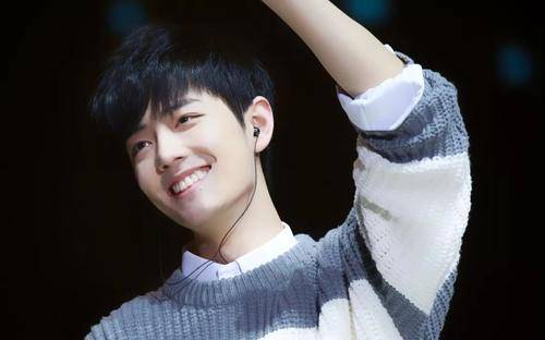 卫视|肖战粉丝“壮举”出圈！权威官方公布肖战“新行程”，用意太暖心！