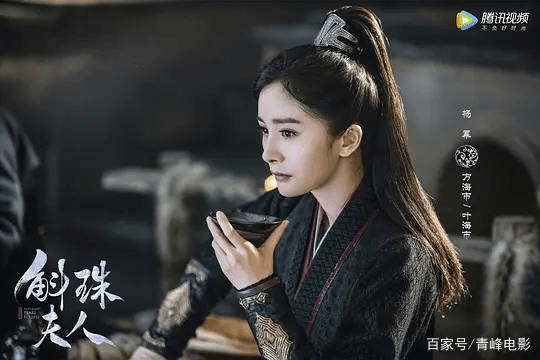 因为|杨幂新剧即将袭来，预告片播放量破亿，又是一部待定的“爆款剧”