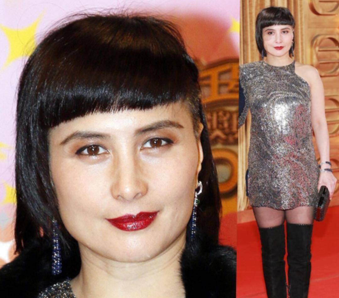 叛逆|何超仪明明是豪门千金，穿衣打扮却像叛逆女孩，浓妆配粉发够前卫