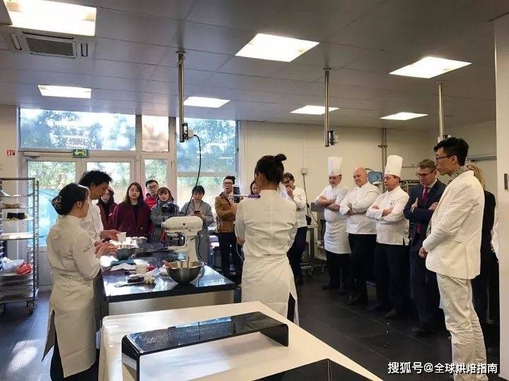 他是中國第一位靠開法甜店，成為世界一流甜品大師的專業師傅！ 熱愛美食 第3张