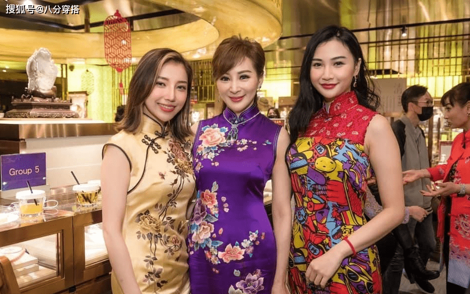 身材|罗霖穿出了“旗袍的精髓”，一袭紫色无袖旗袍古典温婉，曲线惊艳