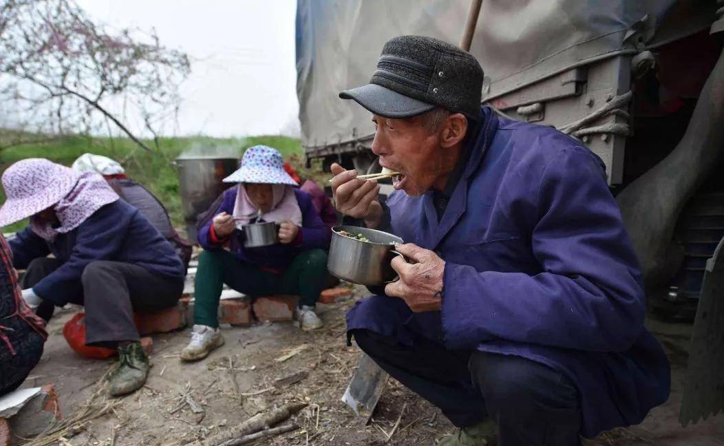 60岁的木工不可以退休?凭什么!