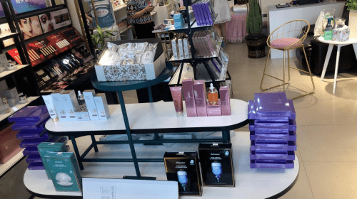 经营|百黛天娇成为美妆行业新贵品牌 签约客户不断