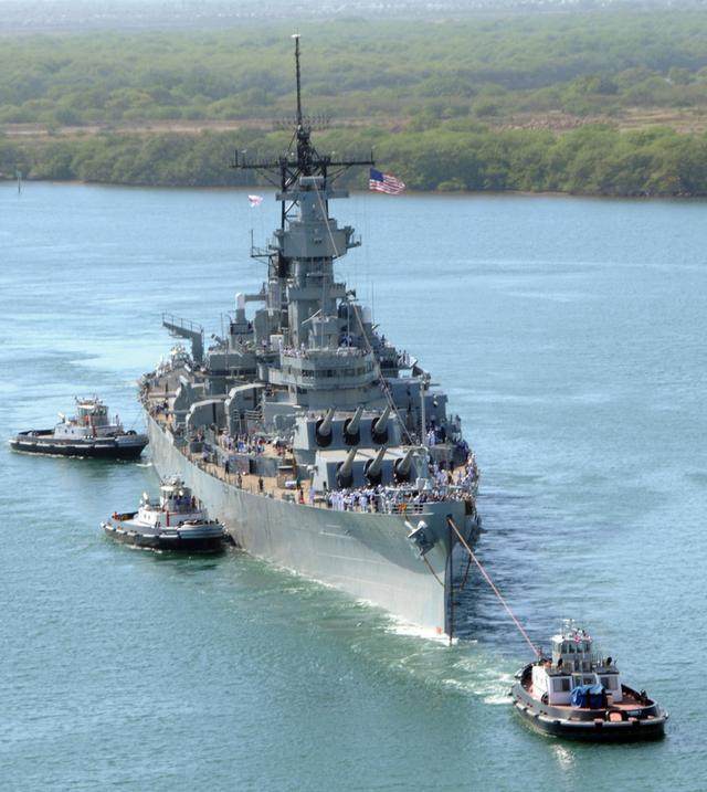 世界上最后一艘退役的战列舰：密苏里号战列舰
