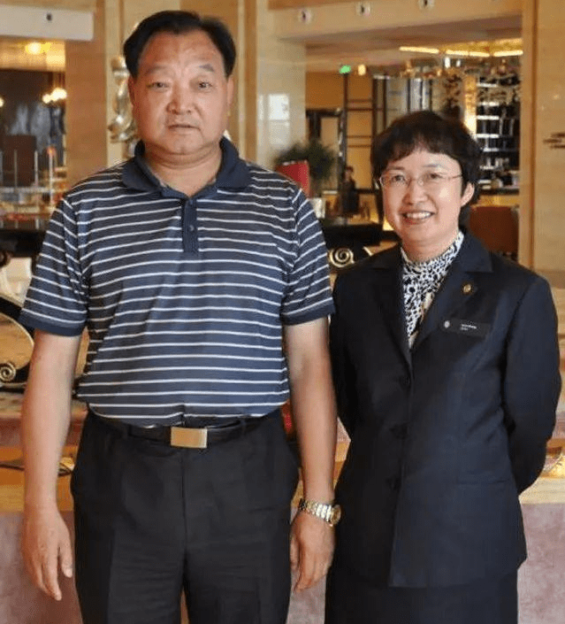 中国首位奥运冠军,曾官至副厅,62岁退休两年,仍住体总分配房!_许海峰