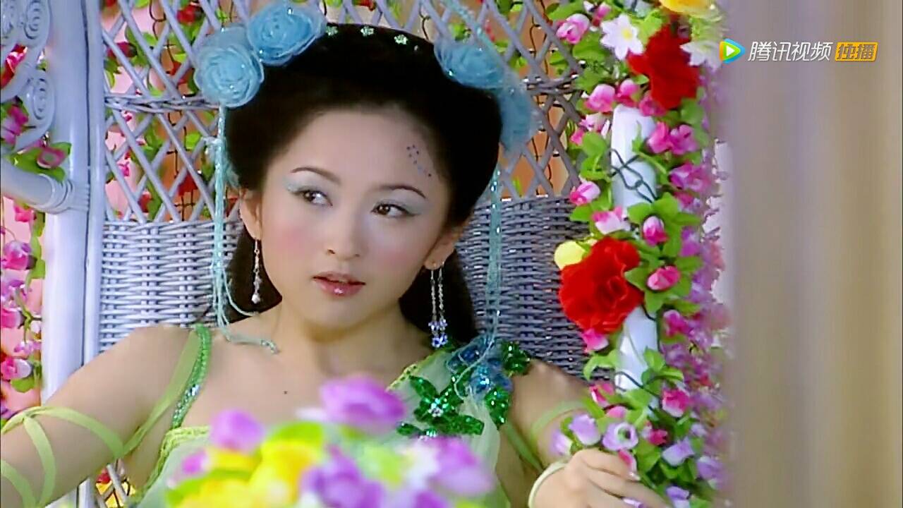 因为|为何《欢天喜地七仙女》中蒋欣的衣服如此与众不同？还不是因为胖