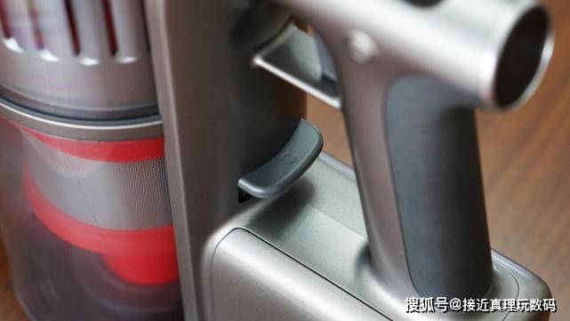 石头|既是手持吸尘器又是除螨仪，有了石头H7新国货我对戴森没了兴趣