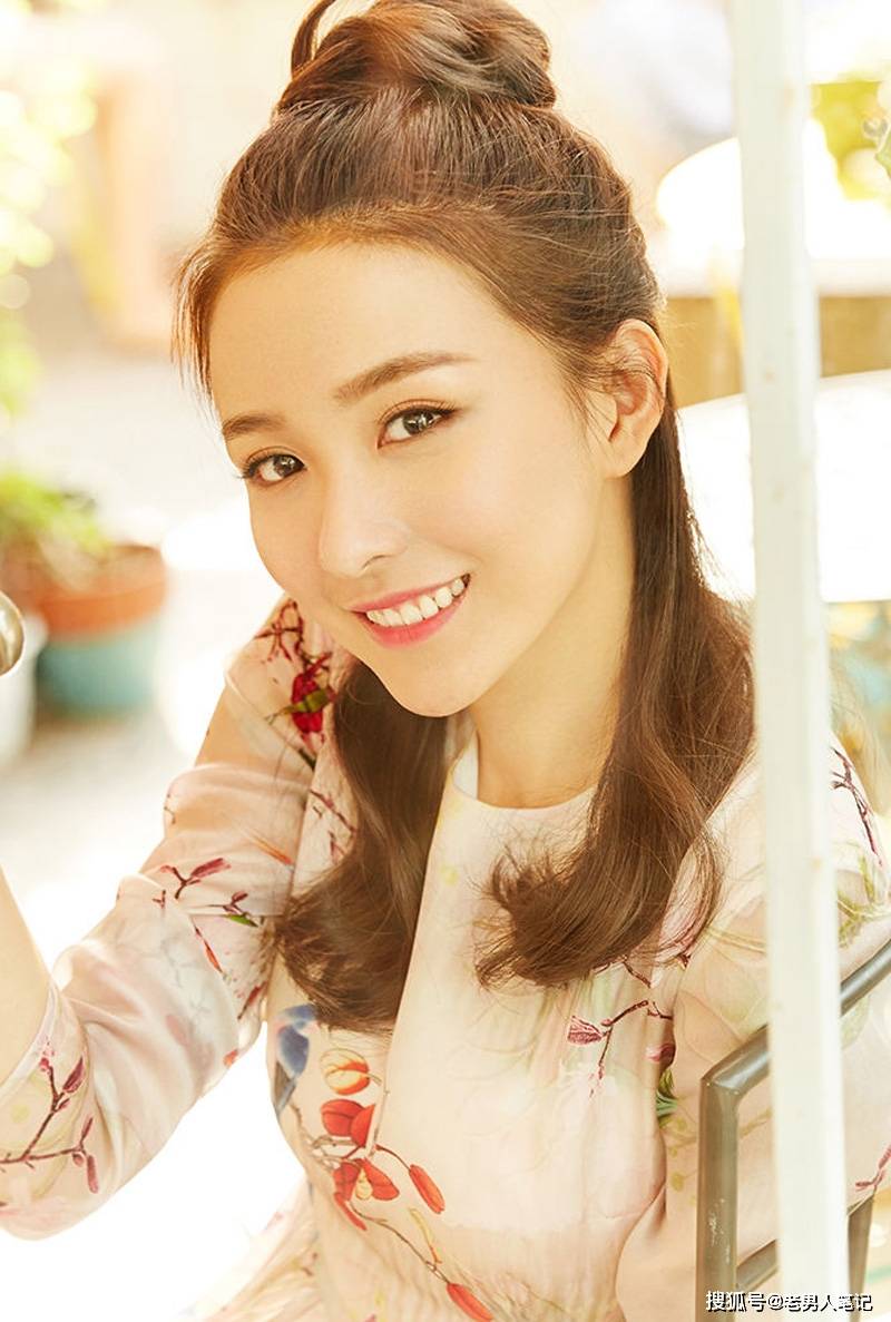 她是90后大戏小红花,又是《扫黑风暴》里的傻白甜_姜瑞佳