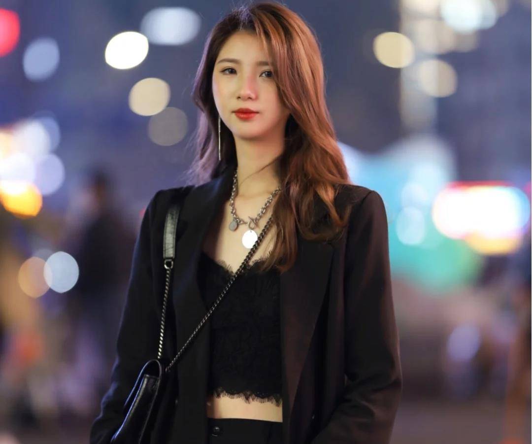 无感|茶艺风斩男穿搭，一字肩甜美，嘴上说着对JK无感，但总会多看两眼