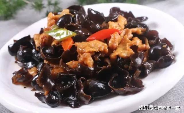 姜片|世一堂糖肽今日糖尿病食谱｜木耳炒肉丝