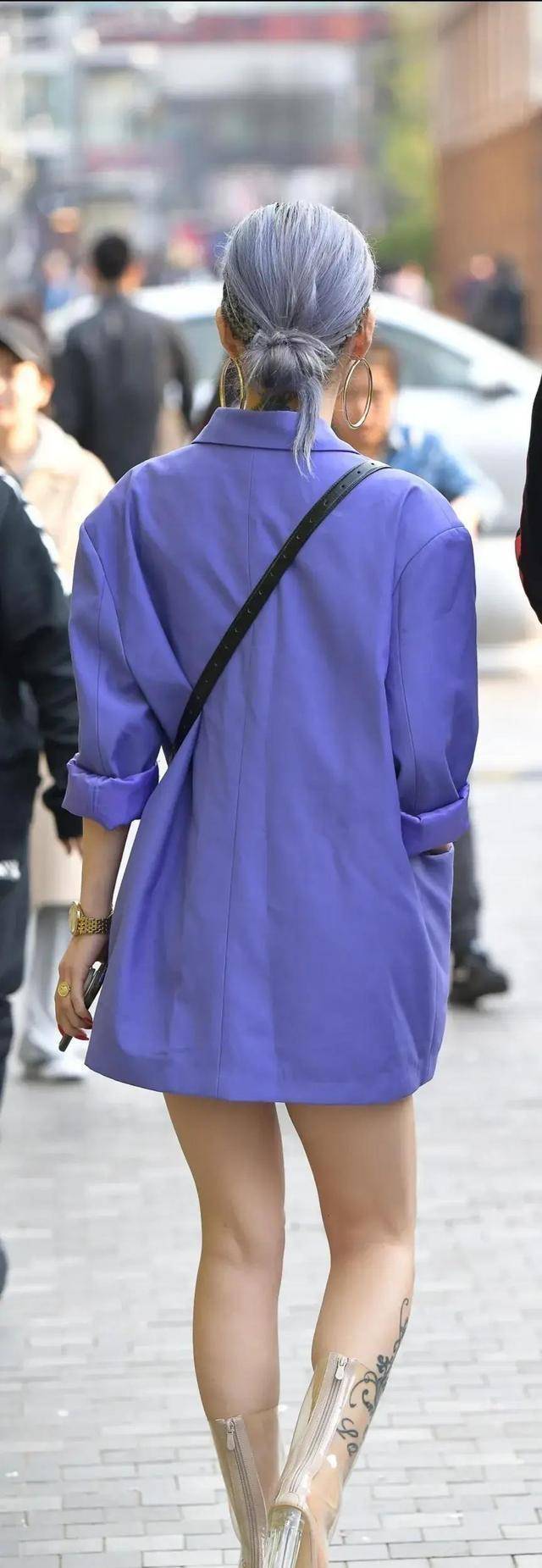 整体|高贵典雅的连衣裙穿搭整体感非常优雅，展示傲娇的体态，清澈甜美