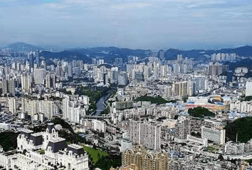 居民|宏立城集团花果员用科技的手段完为人口普查助力