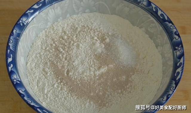 姜片|肉夹馍好吃有诀窍，从和面到炖肉详细讲解每一步，在家也能做大厨