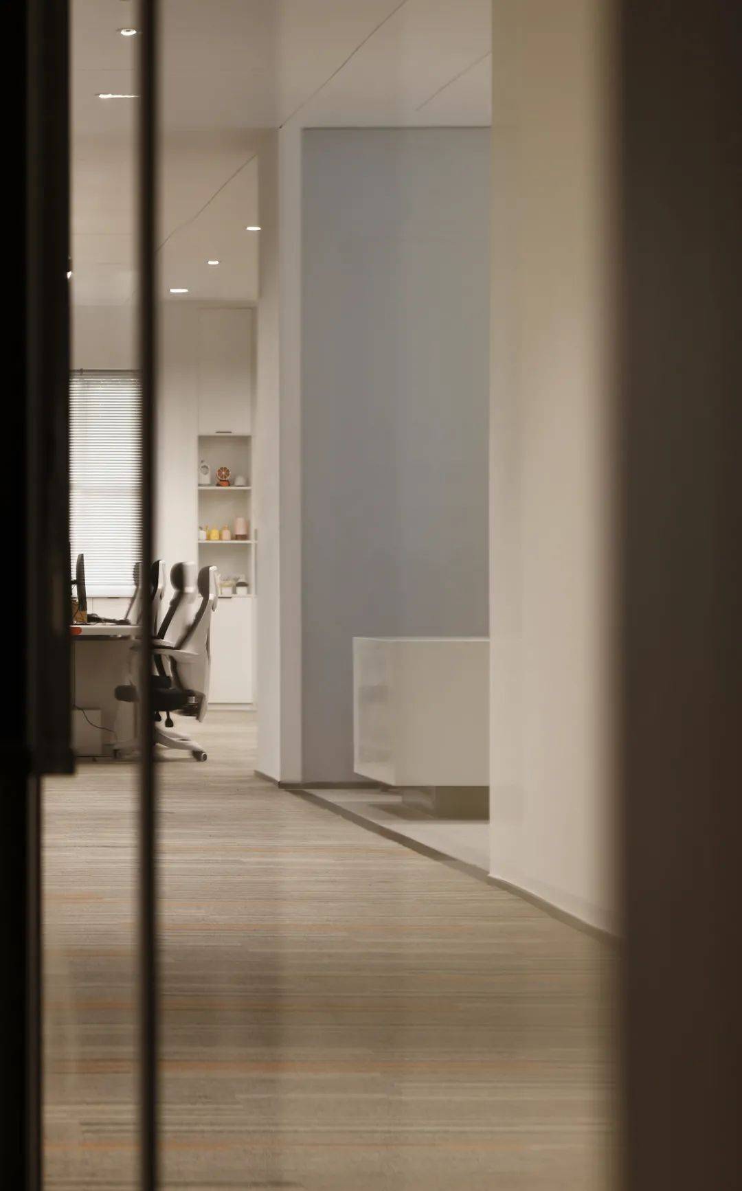 the|吴英翔新作｜JISULIFE几素办公空间设计X理性科技感与舒适自然的绝妙平衡