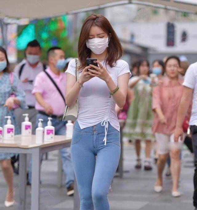 瑜伽裤是怎么塑型 adc267af823b4161a13a2841c30d924f.jpeg