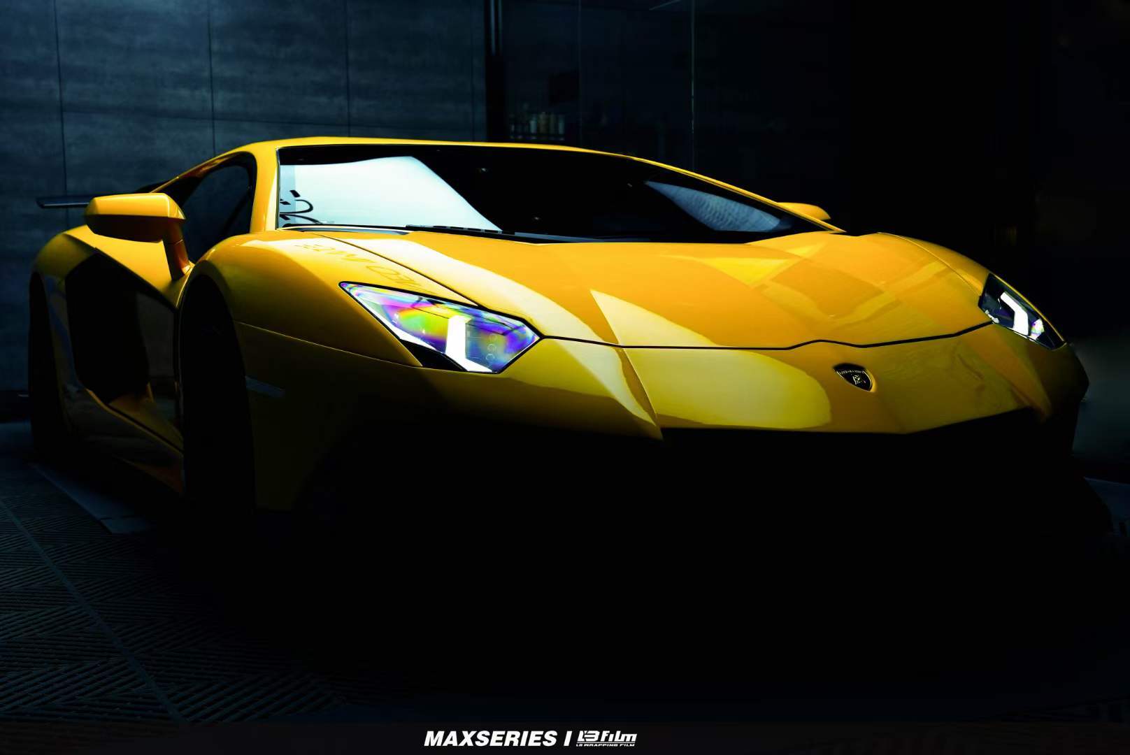 车身|兰博基尼-LP700车身贴膜LB改色膜超亮莫兰黄