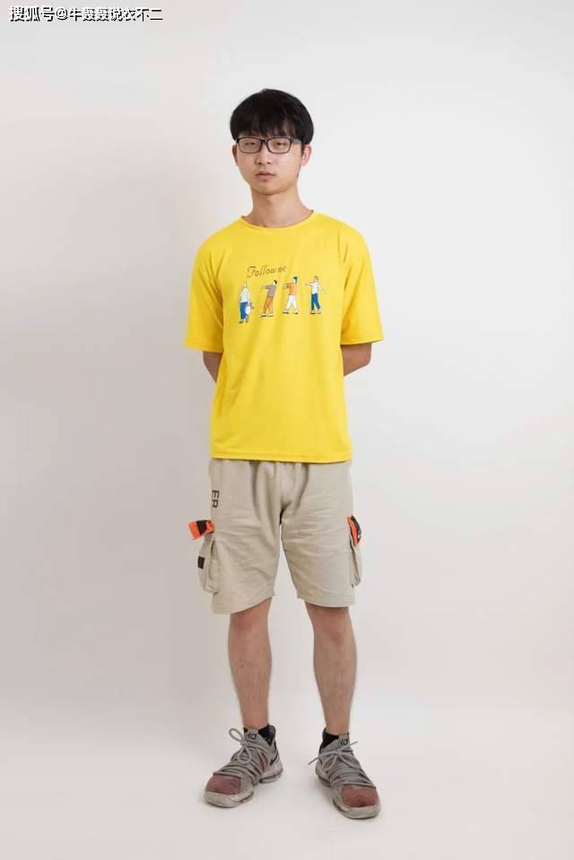眼睛|真人改造：日常T恤短裤随便穿的男生，这份约会穿搭改造，拯救还是单身的他