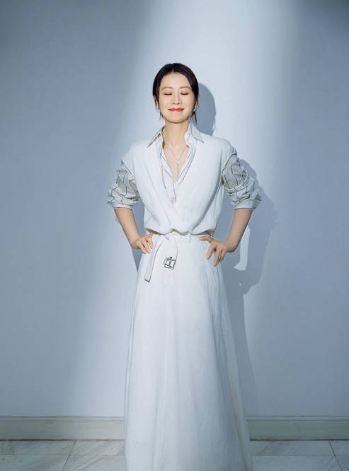 设计|温谷主穿越现代演绎阳光型男，王菊挑战酷炫眼妆，颜值与时尚齐飞！