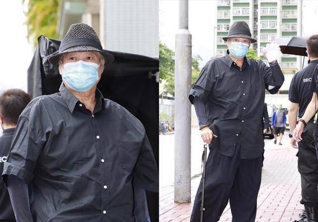 身材|送行陈木胜！洪金宝现身不再坐轮椅，穿衣洋气身材暴瘦没了大肚腩