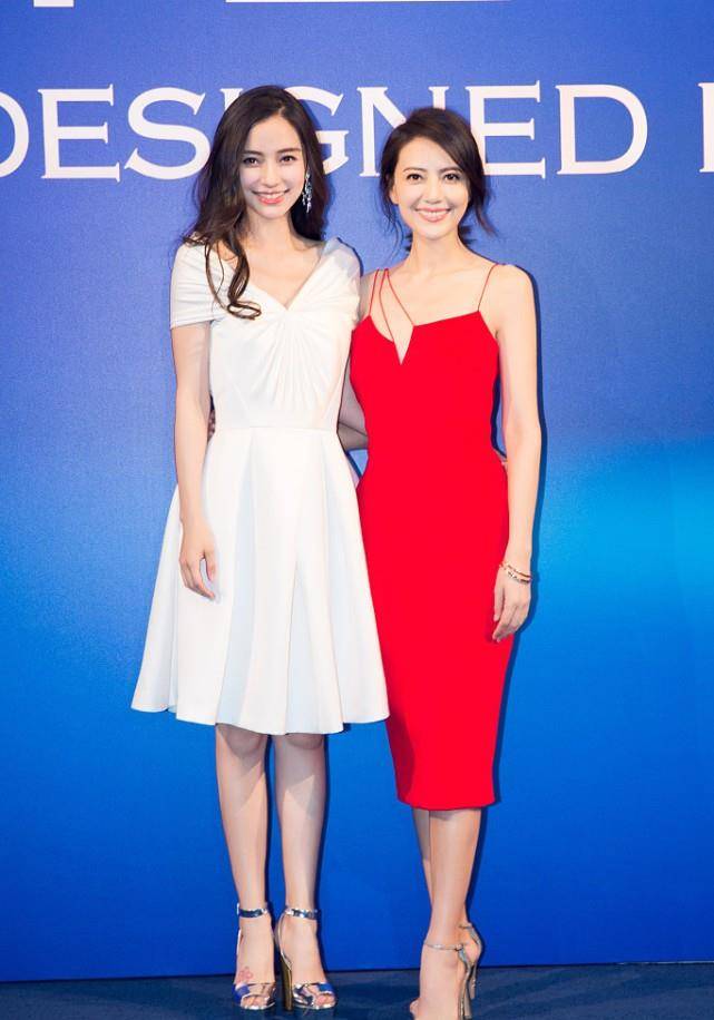 整体|高圆圆保养得真好,和小自己9岁的杨颖站一起,完全看不出年龄差