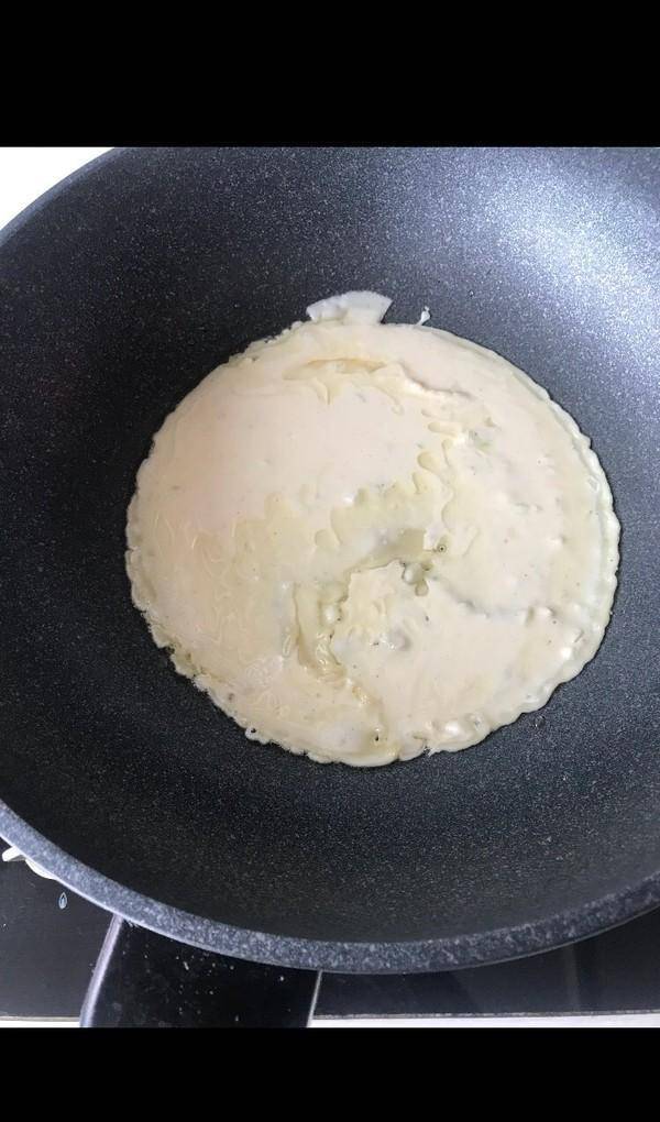 做法|1碗面粉1个鸡蛋，就能做满满一锅，手没碰面就做好，比油条还好吃