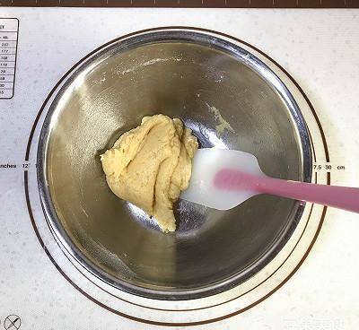 做法|百香果纸杯蛋糕的做法