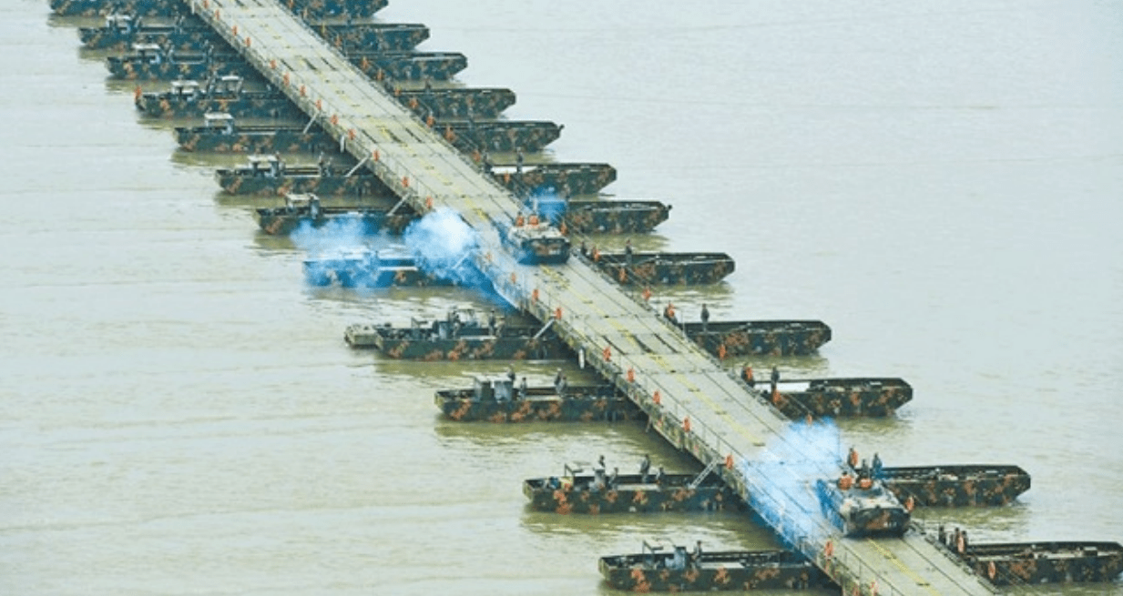 原创自古就有的神秘部队部队行军路上的保障舟桥部队有多重要