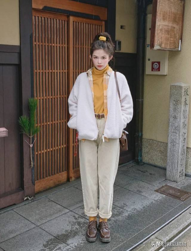 小个子|小个子穿衣想显高，“高腰线法则”不得不知道，一键解决搭配难题