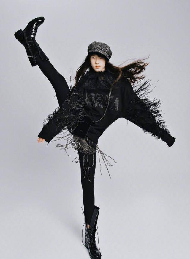 黑色|鲜少提及的二女儿,却在生日当天感动哭了小S,她才是真正超模脸