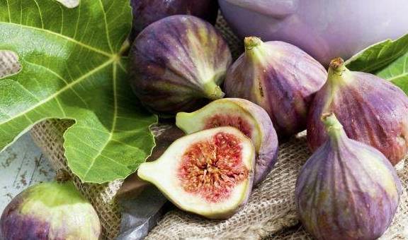 都白|孕期，若准妈常吃这4种食物，可能会去胎毒，还有助宝宝皮肤白嫩