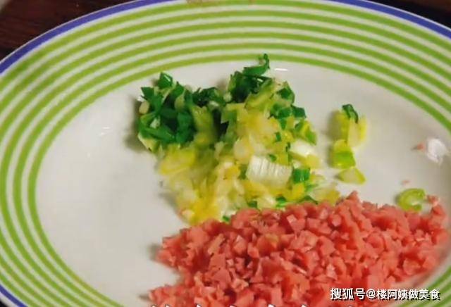 食欲|早上没时间做饭,学会这种鸡蛋饼,只需10分钟解决全家早餐