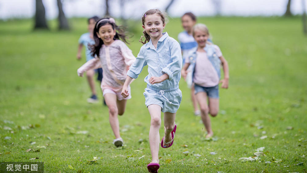 进行|如果孩子在幼儿园被老师欺负，家长们该怎么做？