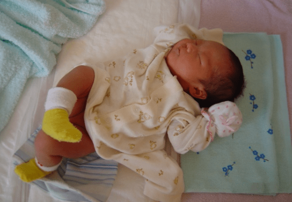 手指|第一胎宝宝这个“细节”，能暗示下一胎“性别”？有些老话还真准