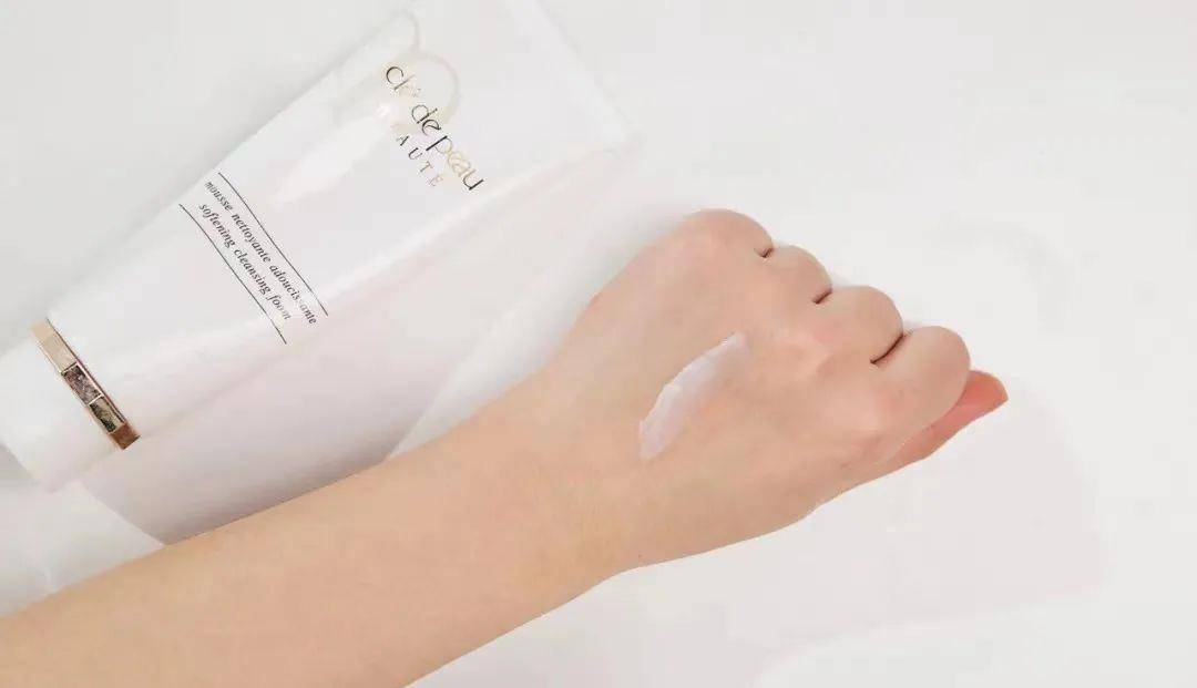 护肤品|砸了好几万上脸！告诉你贵妇护肤品到底是不是噱头？