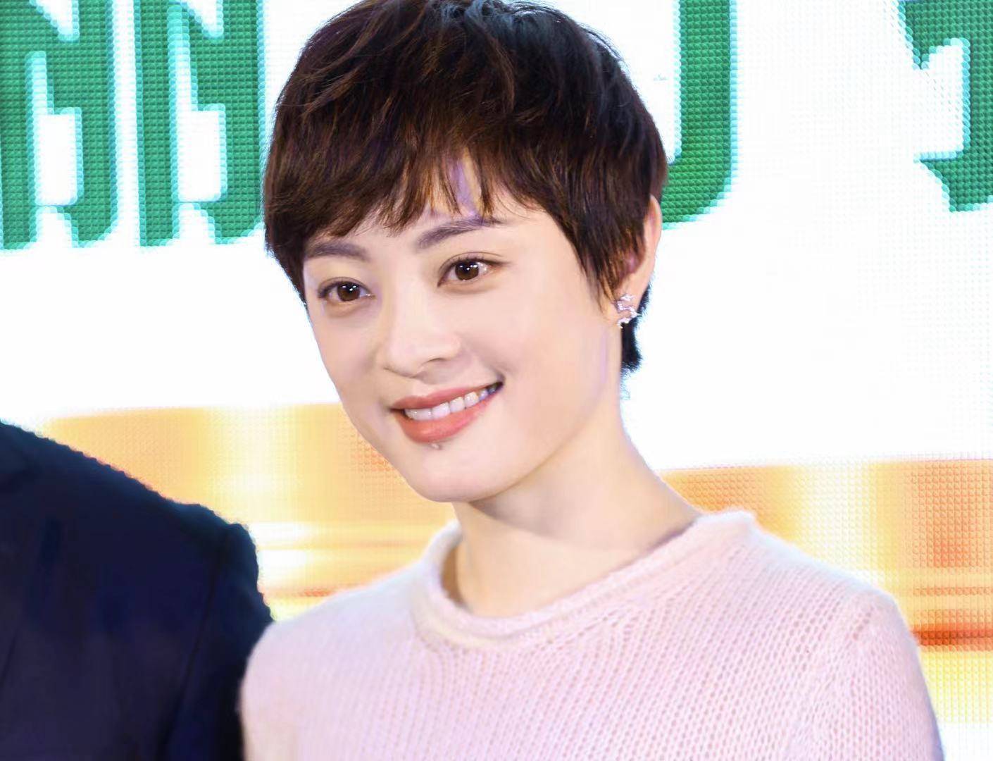 女士|大气的长相是怎样的？符合4个特点，或许你也有一张“大气脸”