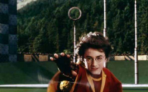 哈利波特魔法能让游客们回到日本吗？