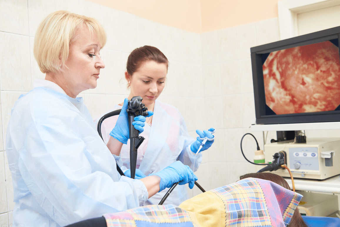 腐蚀性|胃液腐蚀性极强，能溶解其它动物的胃，为什么不先溶解自己？