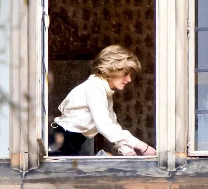 电影|太像了！暮光女小k新片演戴安娜王妃！网友：这眼神好像啊