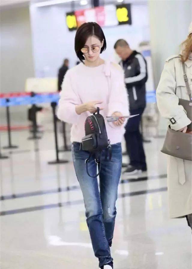 卫衣|女人穿衣“在精不在多”，学习穿搭，减龄又知性。