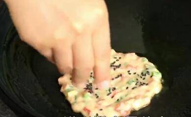 做法|元气不够？试试这款“元气早餐饼”, 看着就超有食欲~